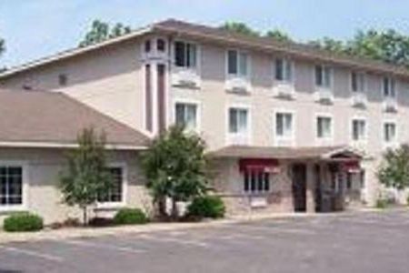 Budget Host Inn & Suites North Branch Extérieur photo